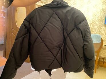 Kurtkalar: Geyinilmemiş kurtka,,tep tezedir,,2eded alınıb deye 1i — 3