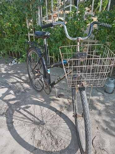 Информатика: Б/у Городской велосипед Stels, 28", скоростей: 32, Самовывоз — 2