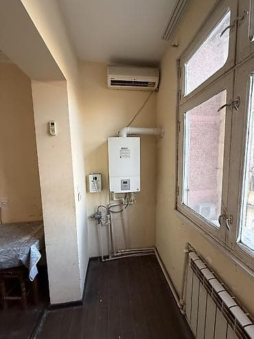 sedmoyda kiraye evler: Vasitəçilər yığmasın. 3 otaqlı 85 m², 8-ci mikrorayon Dünya məktəbinin — 7