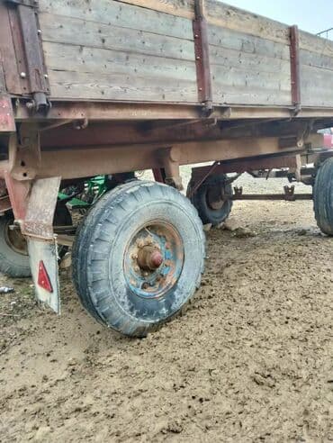 qoşqu yeri: Yük qoşqusu (tək oxlu) - Metallik korpus, dərin yük yeşiyi - Arxa — 6