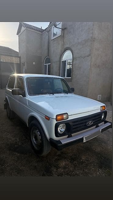 Транспорт: ВАЗ (ЛАДА) 4x4 Нива: 1.7 л | 2007 г. 101500 км Внедорожник — 3
