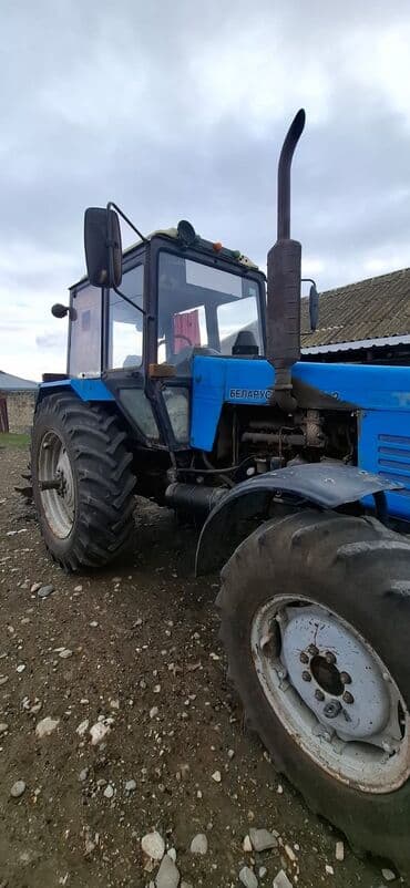 aqrar kend teserrufati texnika traktor satis bazari: Belarus 1221.2 traktoru - Güclü dizel mühərrik, ağır aqroişlər üçün — 6