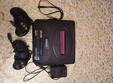 SEGA Mega Drive tipli 16-bit oyun konsolu komplekti - Konsol: SEGA