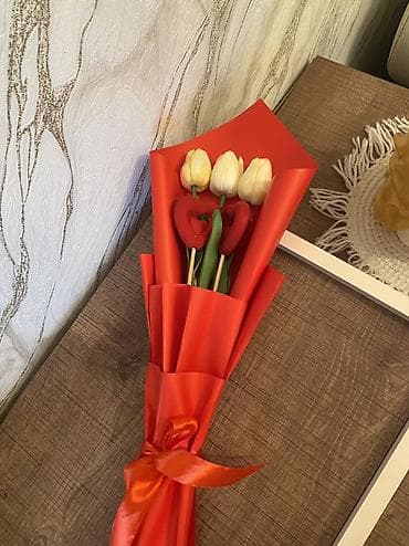 Satilirlar endirim olub gul buketler 10-16-20m — 9