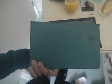 tecili satilan telefonlar: Planşet + klaviatura dəsti - Ekran: təxminən 10 düym, geniş çərçivəli — 2