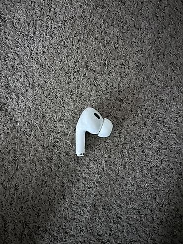 ipod nano 6: Airpods Pro 2 type c giriwi ile nauwnik 1 heftedi alinib uzerinde — 8