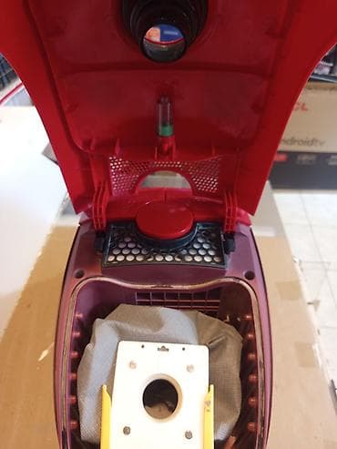 mi android box: Samsung tozsoran – 1600W, kisəli tip.Hec bir problemi yoxdur.👍əla — 3