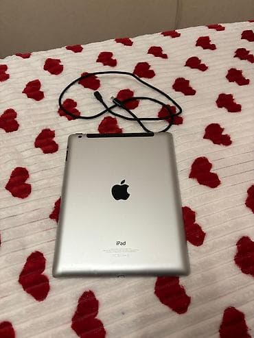 pad 7: İşlənmiş Apple iPad 4 (2012), 9,7", < 64 GB, Ünvandan götürmə — 7