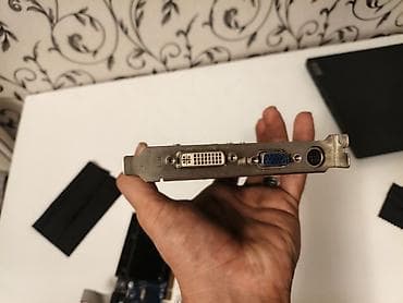 asus: ASUS və Gigabyte markalı iki ədəd giriş səviyyəli video kart Ümumi — 3