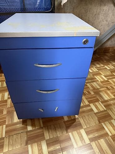 mebel: Tumboçka 3siyirməli, üstünde kraska lekesi gakub temizlenir — 1
