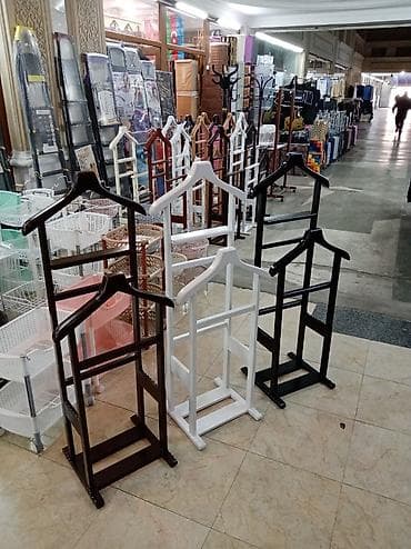 Asılqan paltar asmaq üçün təzə yüksək keyfiyyət ucuz qiymətə. Ünvan