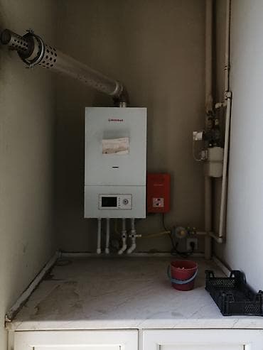 Mənzillər: Seherin merkezinde. 28 may metrosunun teze cixisina yaxin — 8