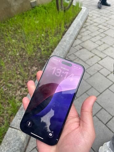 iphon xr: IPhone 16, 128 GB, Qara, Simsiz şarj, Face ID — 2