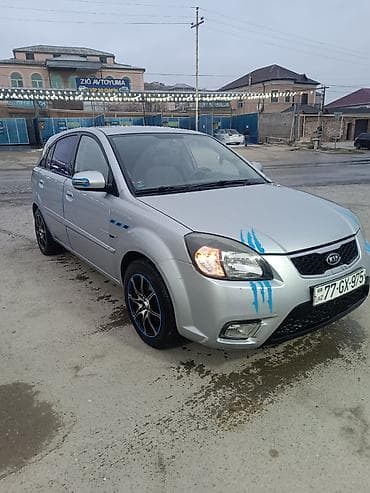 Kia Pride: 1.5 l | 2010 il Hetçbek