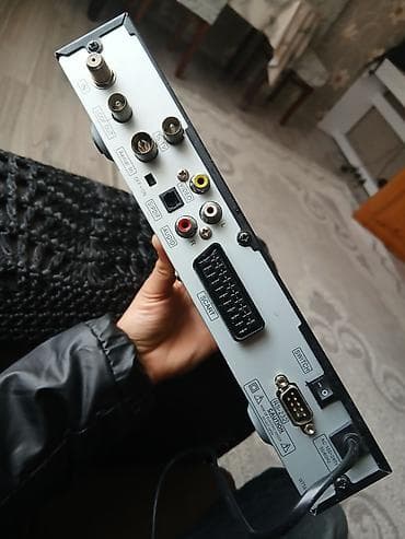 tv box internet: B&BTV Communication DVB Digital Cable Receiver Xüsusiyyətlər: - — 3