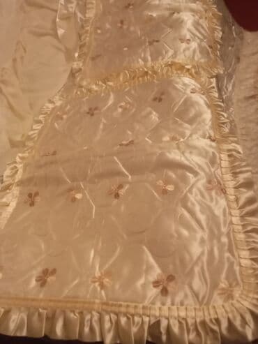 Digər tekstil: Yataq üçün Yeni rəng - Bej Yataq örtüyü, Ünvandan götürmə — 4