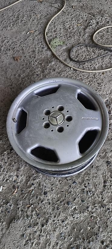 İşlənmiş Disk Mercedes-Benz R 17, 5 Boltlu — 1