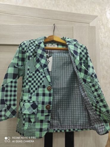 uşaq paltarları sədərək: Tezedir.Geynilmeyib.3-4 yaw ucun — 2