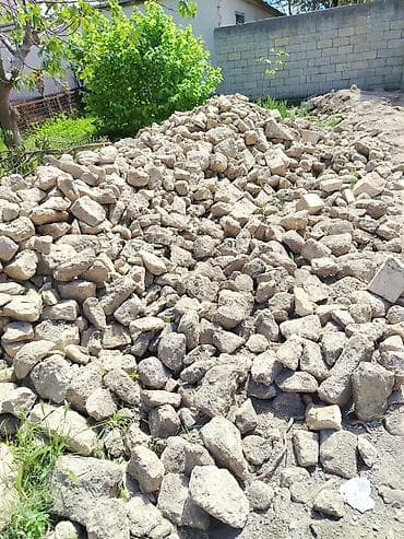 donuz eti satilir: PULSUZ VERILIR PULSUZ VERİLİR 2 KAMAZ DAŞ Məhsul: Qırmadaş/çınqıl — 3