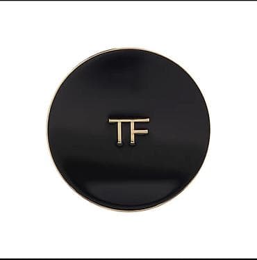 TF loqolu daşına bilən güzgü - Dairəvi, qızılı çərçivəli kompakt