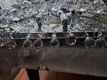 satmaq: Listur satılır heç bir problemi yoxdu 13dene lambucka yeri var əla — 4