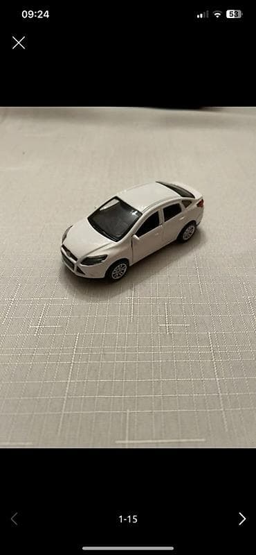 Ağ rəngli miniatür sedan oyuncaq avtomobil - Korpus: plastik, detallı lalafo.az -da Ağ rəngli miniatür sedan oyuncaq avtomobil - Korpus: plastik, detallı
