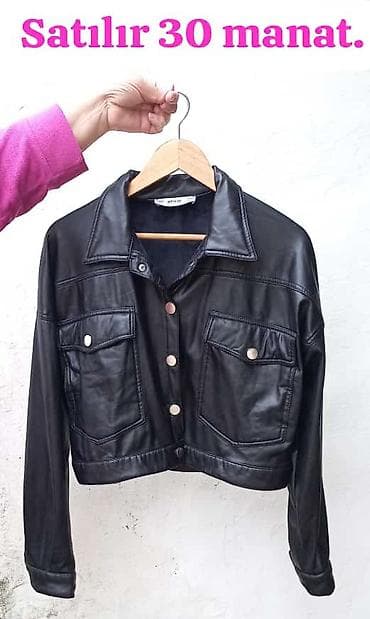 jaket turkce: Məhsullar: 1) Qara eko‑dəri qısa gödəkçə - Klassik yaxalı, ön hissədə — 4