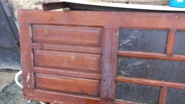 1 şüşəsi qiriqdi