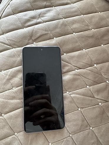 Samsung Galaxy S21 FE, 128 GB, rəng - Ağ — 1