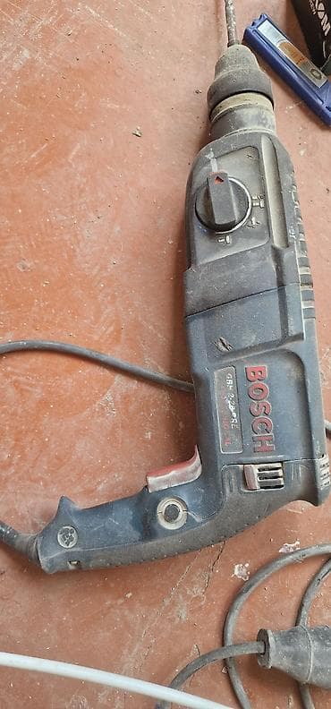 panel beton: Bosch GBH 2-26 DRE Professional perforator - Güc aləti: ştapel — 1