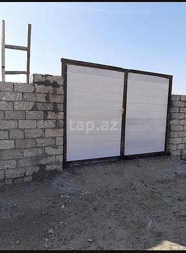 qapi darvaza: Qalada heyet satılır 12 sot .opwi satılır hisse hisse yox — 4