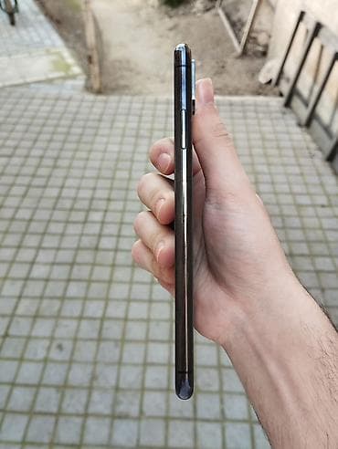 galaxy note 10: IPhone Xs Max, 256 GB, Qara, Face ID — 5