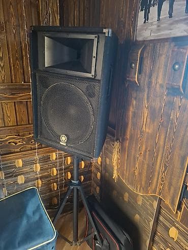 Səhnə və tədbirlər üçün tam səs sistemi dəsti Tərkib: - Dynacord — 3