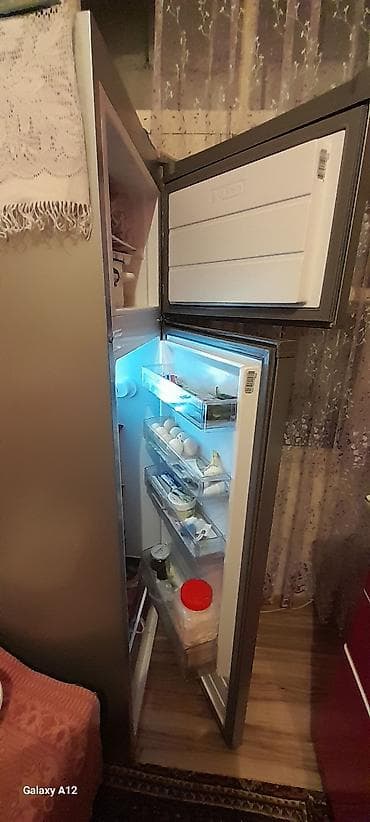 kohnə soyducu: VESL iki qapılı soyuducu - Rəng: gümüşü/metalik - Yuxarıda ayrıca — 2