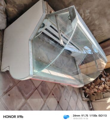 Промышленные морозильники: Soyuduculu vitrin (mağaza/bakery/market üçün) • Ön hissəsi əyri — 3