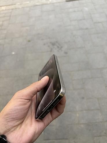 ikinci el 13 pro max: IPhone 15 Pro Max, 256 GB, Natural Titanium, Simsiz şarj, Face ID — 6