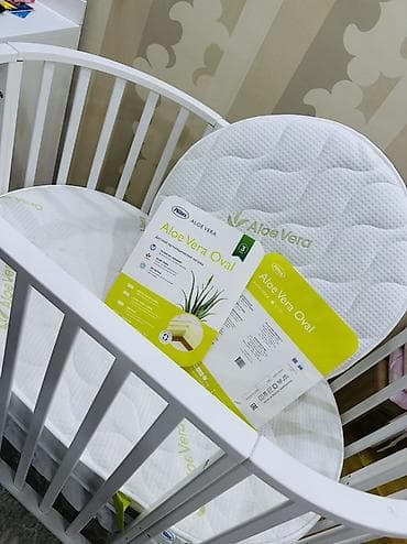 beşiyi: Oğlan və qız üçün, İşlənmiş, Yumru, Beşik, Dəstsiz, Matras ilə, Yellənmə mexanizmsiz — 3