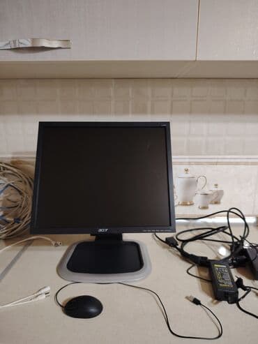 universal monitor: Kanputur gördüyünüz bütün ləvazi̇ matlar satilir heç bi̇r — 1
