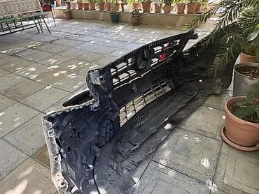 radiatoru: Mercedes-Benz üçün orijinal ehtiyat hissələri paketi Tərkib: - Ön — 3
