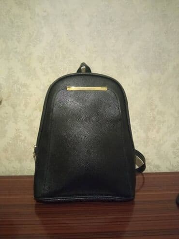 qaşlı çanta: Əla vəziyyətdə, işlənməmiş bel çantası. Ön cibi və içində kiçik cibi — 1