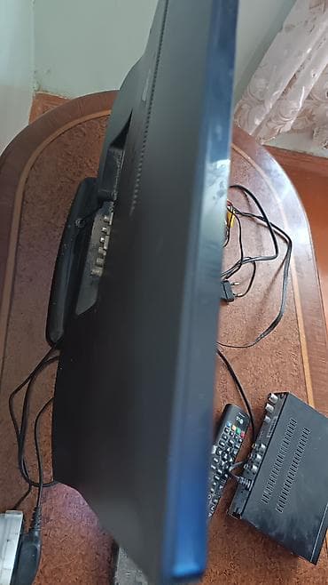 ofis komputeri: LG LCD monitor/TV - Brend/model: LG (LCD panel, inteqrə edilmiş aşağı — 4