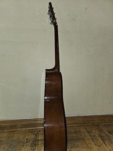 bas gitara: Akustik gitara, Yamaha, 6 sim, İşlənmiş, Ünvandan götürmə, Ödənişli çatdırılma — 4