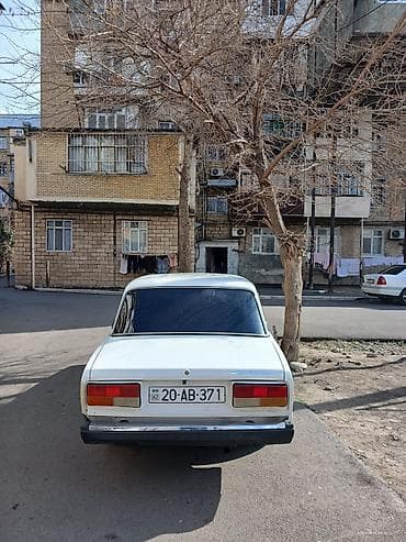 luaz satilir: Kreditde olar 2200ilkin odeniş 10 ay 286 manat masin super vezyet most — 2