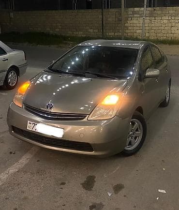 Toyota Prius: 1.5 l | 2007 il Hetçbek