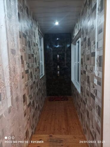 bina az musfiq qesebesi kohne tikili: Xətai rayonu,Köhnə Günəşli qəsəbəsi,Şah oilin yanı.9 mərtəbəli — 9