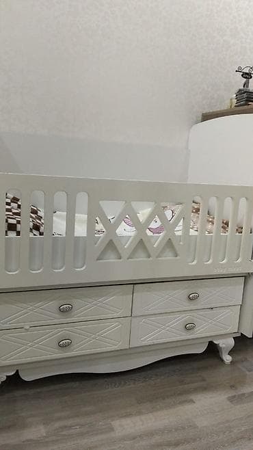 F54Beşik ela veziyetde teze kimi 120 AZN unvan masazir F 54 8895