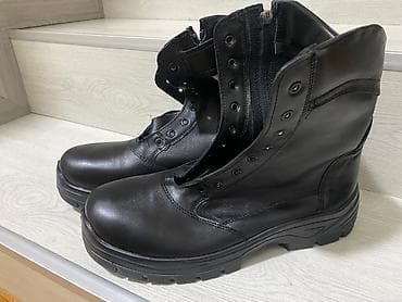 yarı botinkalar: Məhsul: Qara iş/ordu tərzli kişi botları Xüsusiyyətlər: - Material — 6