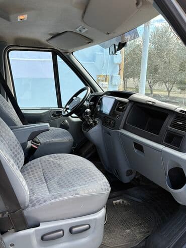 fiat doblo ölüxana: Ford Transit: 2.2 l | 2009 il 191000 km Mikroavtobus — 2