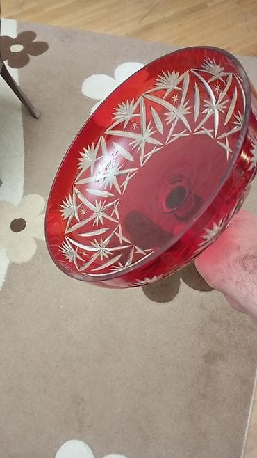 nar sixan aparat: Qırmızı meyvə qabı.Cex xrustal.Bir ədəddiri — 1