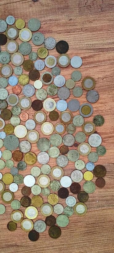 Другое: Pul kolleksiyası satılır (şəxsidi) İçində müxtəlif ölkələrin keçmiş — 2